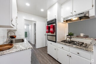 15040 Leffingwell Rd, La Mirada, CA 90638