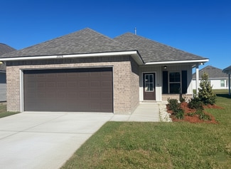 2096 Sherri's, Port Allen, LA 70767