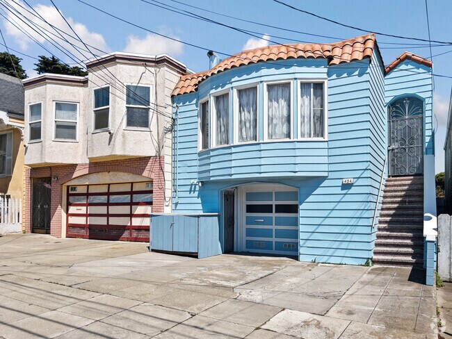 Oceanview. homes tend to be modestly sized and well-kept.