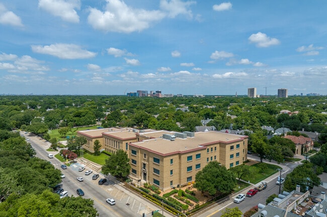The beautiful campus of University Park Elementary in Dallas, TX from above.
