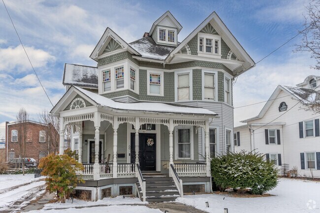 You can also find Victorian homes throughout Port Jervis, where the median sale price is about $280,000.