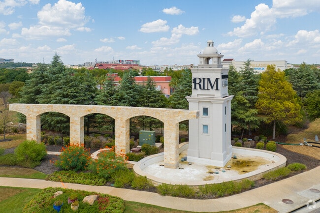 Enjoy the shops and dining at The Rim near San Antonio's Northwest Side.