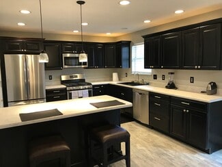 1332 W Andrew Johnson Hwy, Morristown, TN 37814