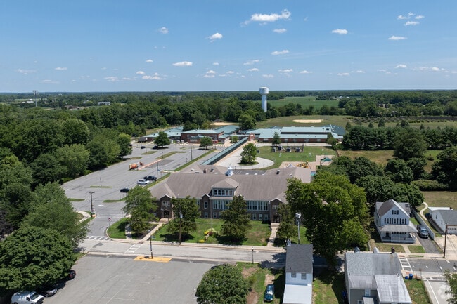 Plenty of parking at Southampton Twp School #3.
