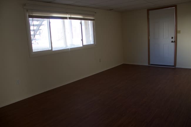 209 E 11th St, Newton, KS 67114 - photo 7