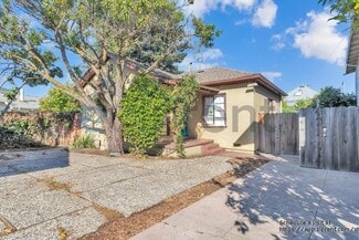 1052 45th St, Emeryville, CA 94608