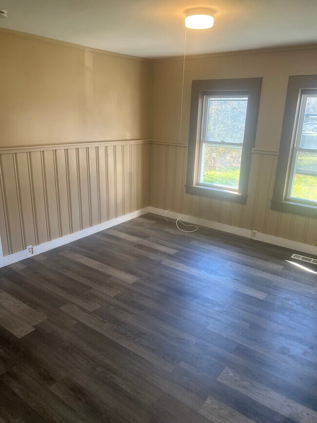 15 Chisholm Ave unit 4, Brockton, MA 02302 - photo 3