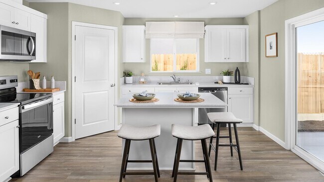 18566 Orilla St, Lathrop, CA 95330 - photo 2