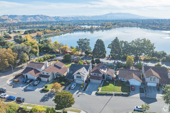 Some Brookvale homeowners feature beautiful lake-front views.