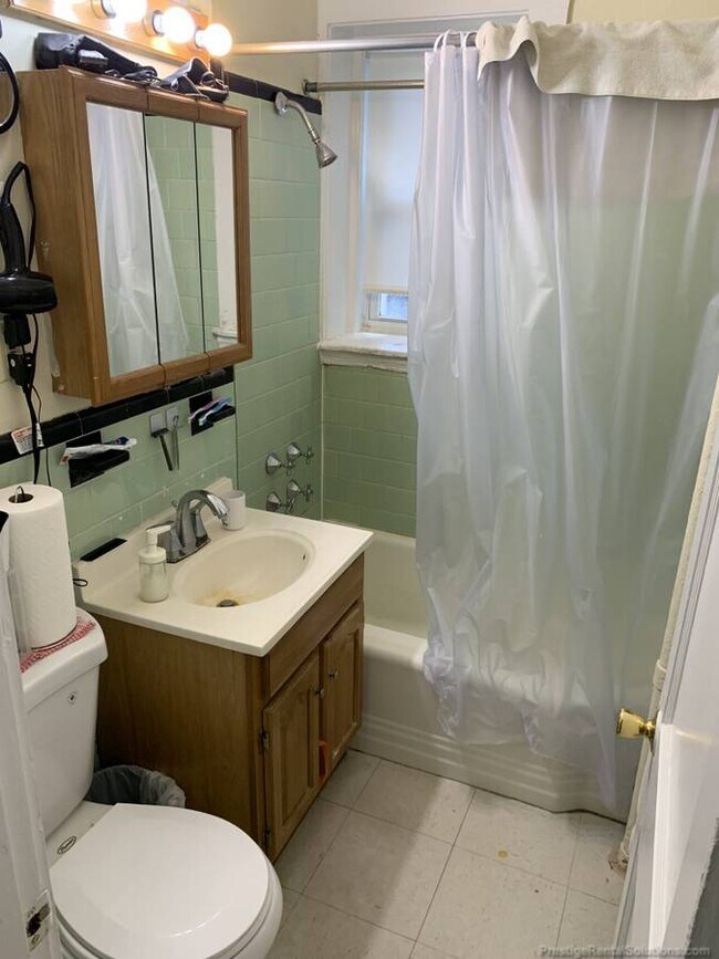 15 Gardner St unit 4, Allston, MA 02134 - photo 5