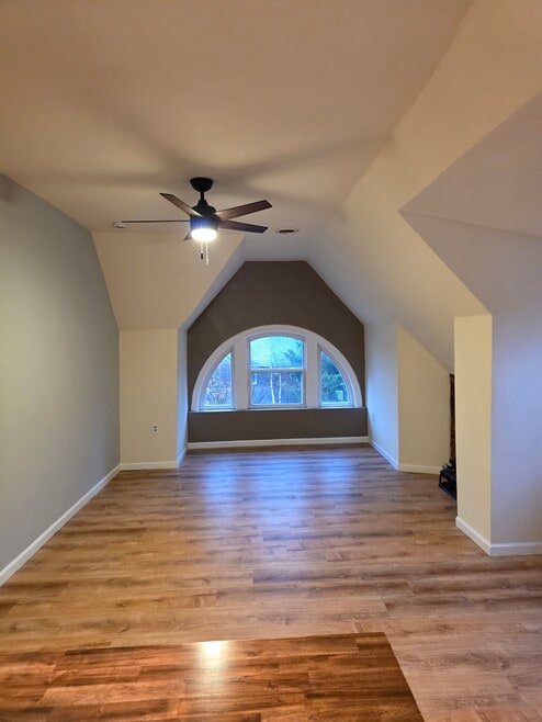 5487 Hays St unit 3, Pittsburgh, PA 15206 - photo 1