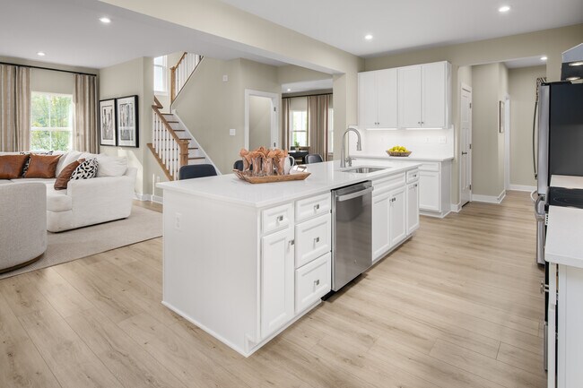 1470 Eagle Watch St NE, Canton, OH 44721 - photo 6