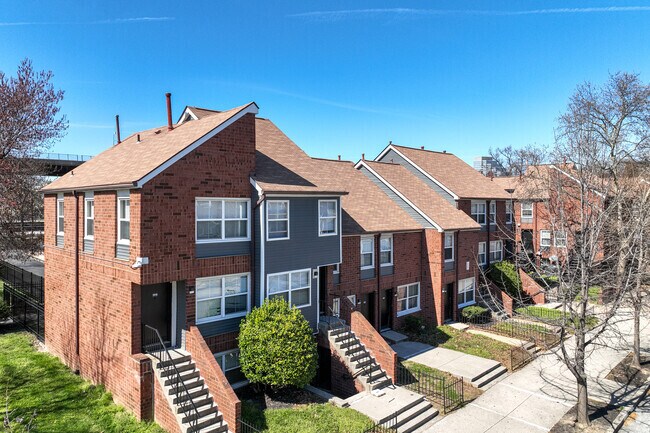 Small bungalows are availabve in Sharp-Leadenhall.