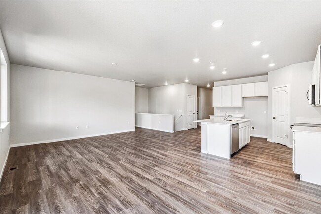 4466 Trader St, Timnath, CO 80547 - photo 4