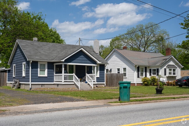 The Madison neighborhood features many cottage and ranch-style homes within the area.