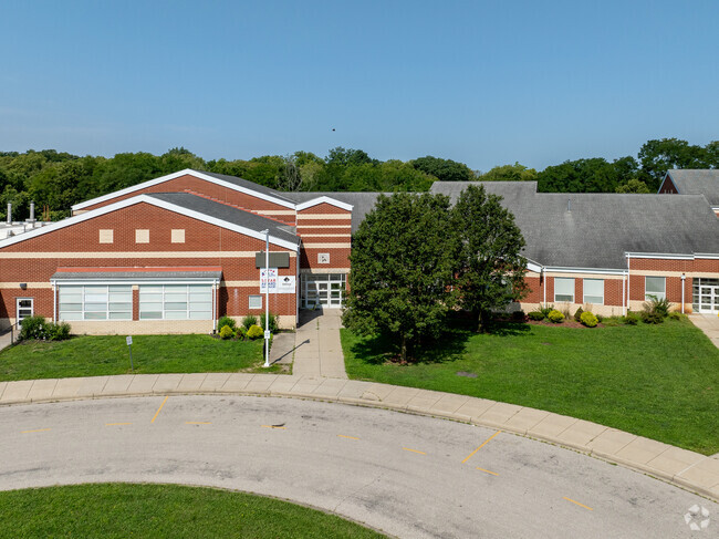 Roll Hill School