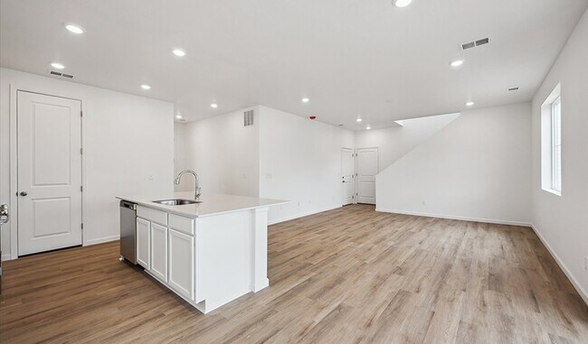 580 Douglas Fir Place, Johnstown, CO 80534 - photo 6