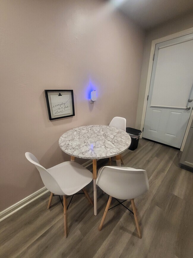 3520 Post St unit 3, Jacksonville, FL 32205 - photo 4