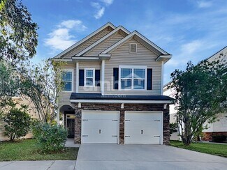 35 Summer Hill Ct, Richmond Hill, GA 31324