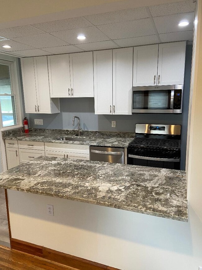 472 E Maynard Ave, Columbus, OH 43202