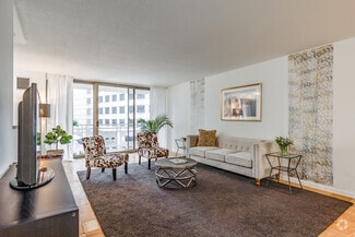 4710 Bethesda Ave, Bethesda, MD 20814