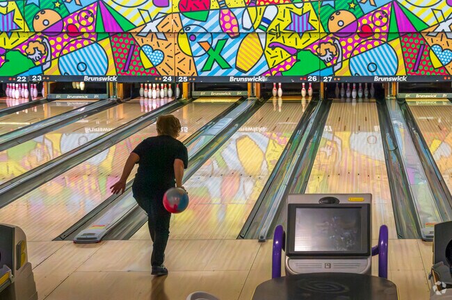 Loma del Rey residents can enjoy a fun afternoon at Silva Lanes nearby.