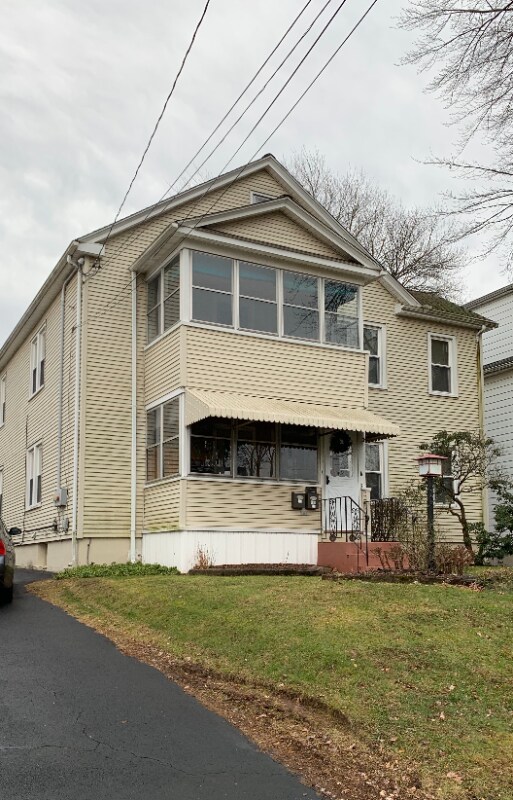 120 Cambridge St Unit 1st floor, West Hartford, CT 06110