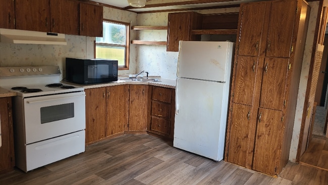 704 State Rd S-32-45, Swansea, SC 29160 - photo 6