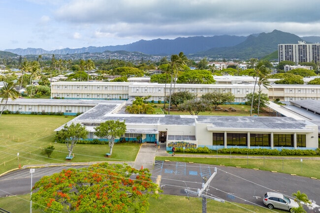 Kailua Intermediate School, Kailua HI Rankings & Reviews - Homes.com
