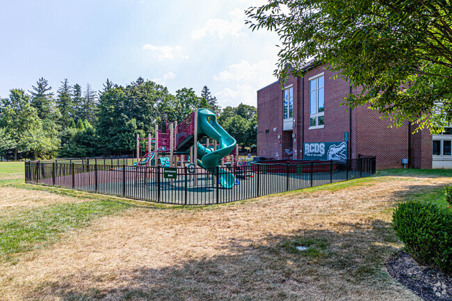 The Rumson Country Day School