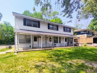 3239 Douglas Dr N, Crystal, MN 55422
