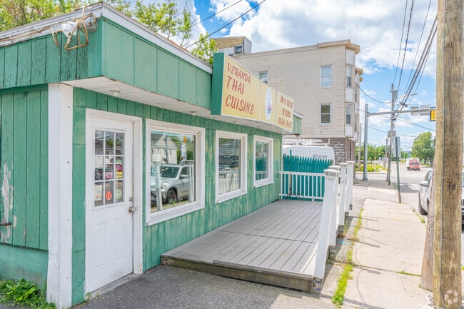 Enjoy some Thai food from Veranda Thai in East Deering.