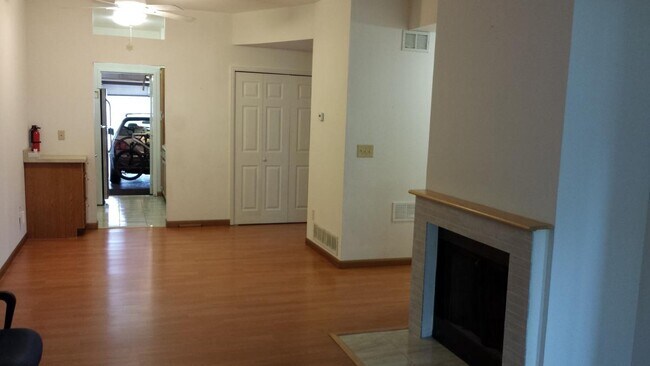 7477 Singing Hills Dr unit F-101, Boulder, CO 80301 - photo 3