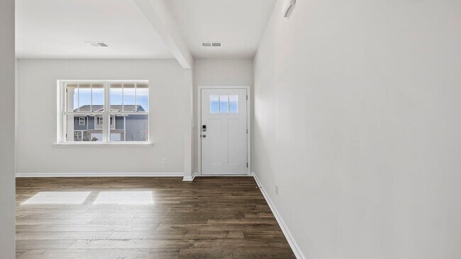 77 Marblewood St, Greenville, SC 29605 - photo 6