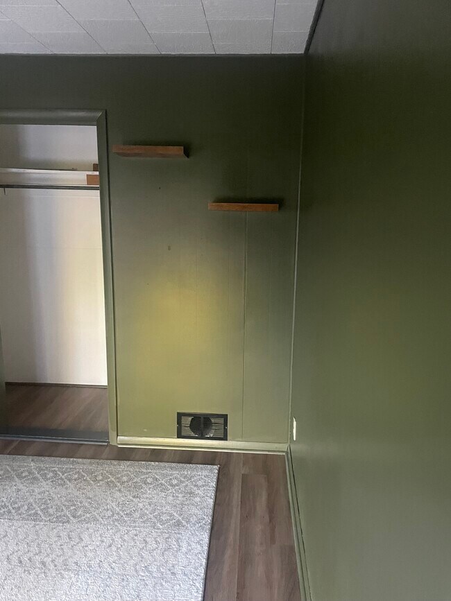 4470 Main St unit apartment 3, Gasport, NY 14067 - photo 6