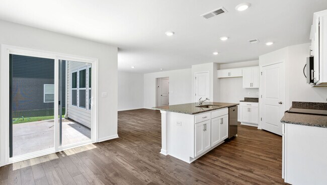 2259 Springview Ct, Boiling Springs, SC 29316 - photo 7