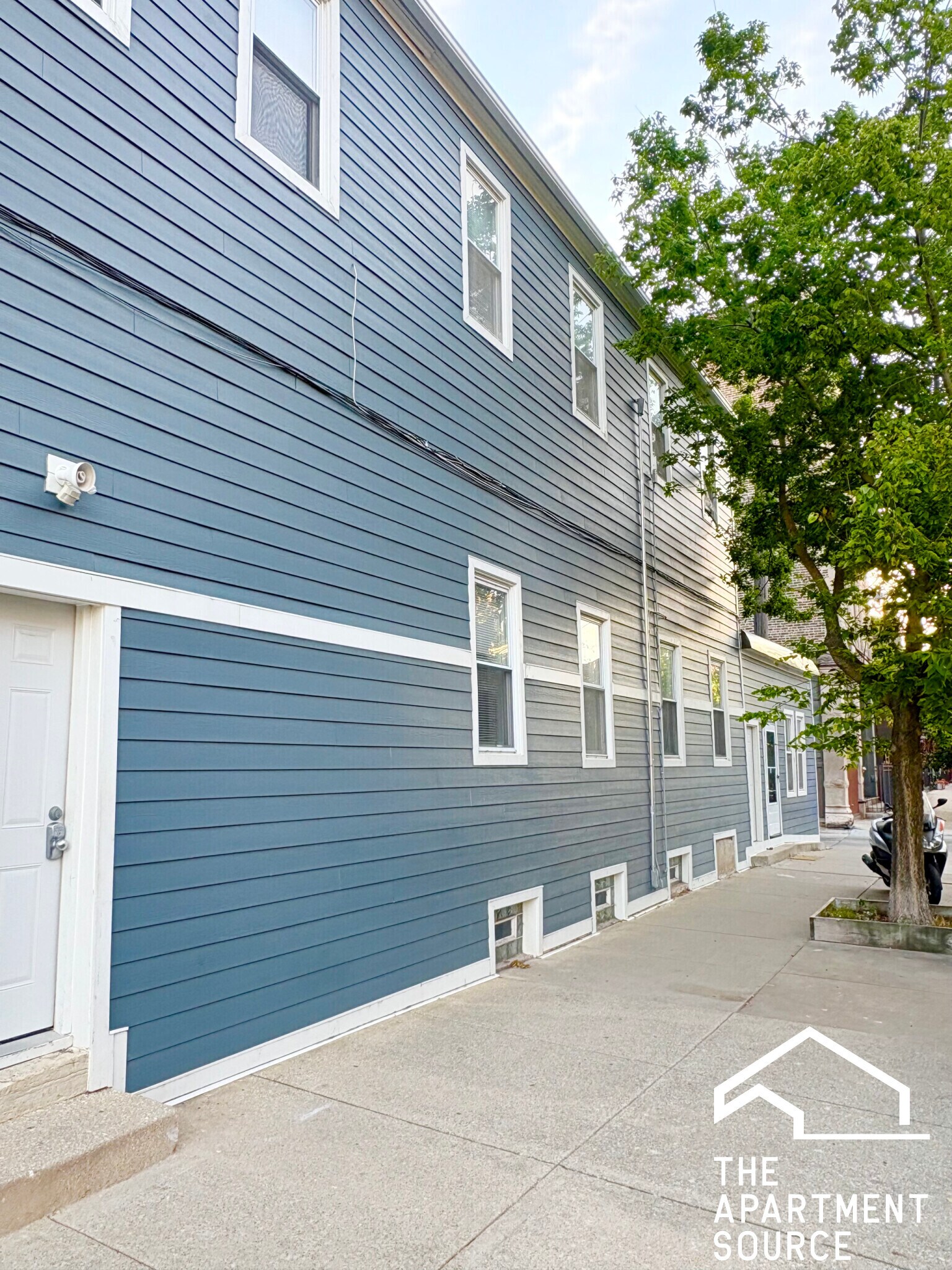 1900 S Throop St unit 9, Chicago, IL 60608 - photo 1