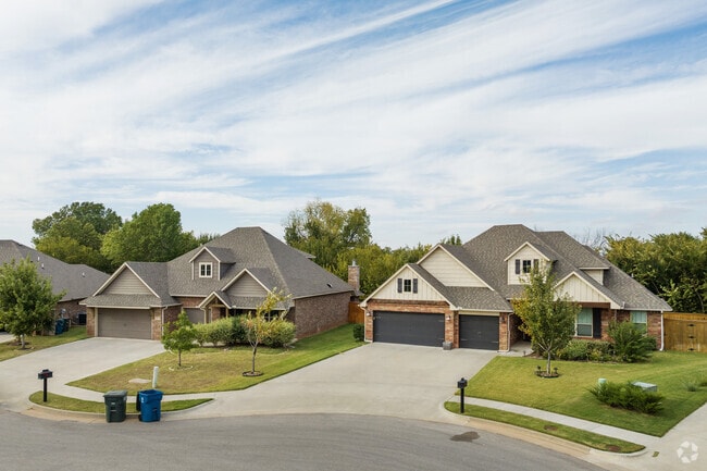 The homes in Kelley Pointe exude warmth and suburban charm.