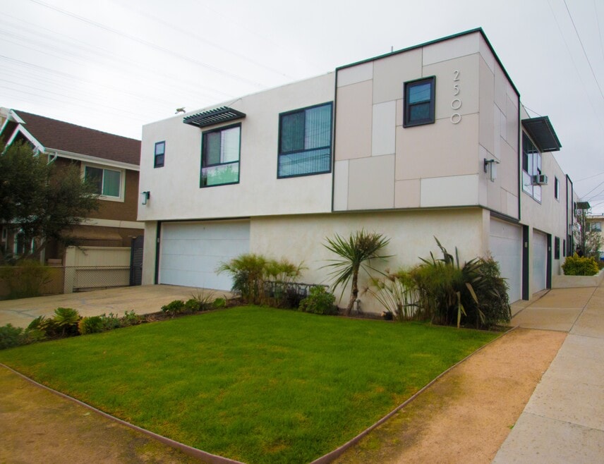 2500 Mathews, Redondo Beach, CA 90278 - photo 1