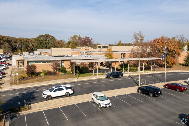 Kids in Stafford can attend Stafford Elementary School.