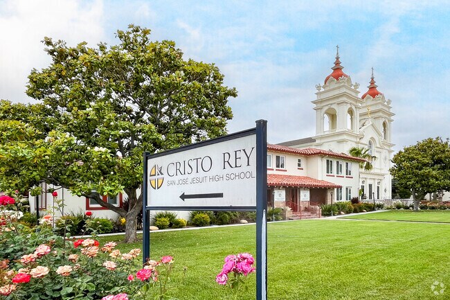 Cristo Rey San Jose High School, located in Roosevelt Park Neighborhood.