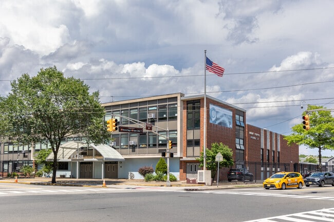 Paterson Public School No. 28 boasts high proficiency scores in math and reading.