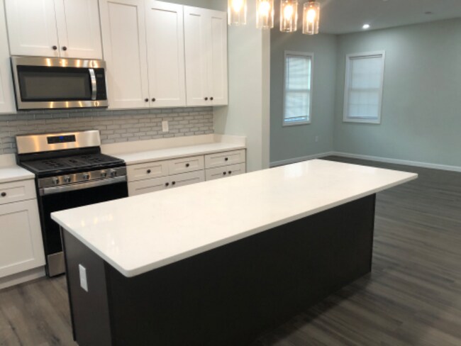 43 Oread St unit 2, Worcester, MA 01608 - photo 4