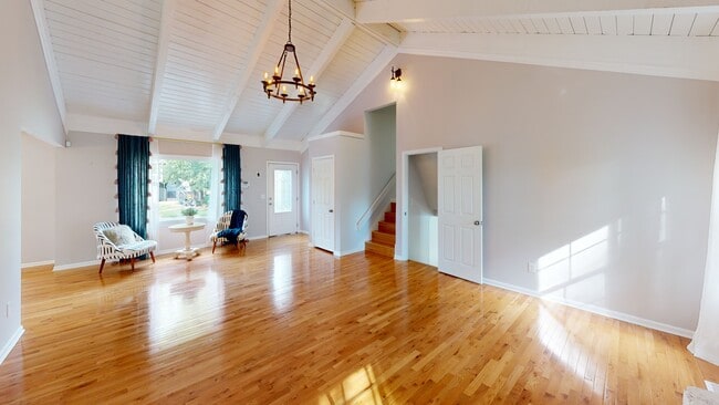 5100 Ravenwood Dr, Marietta, GA 30066 - photo 2