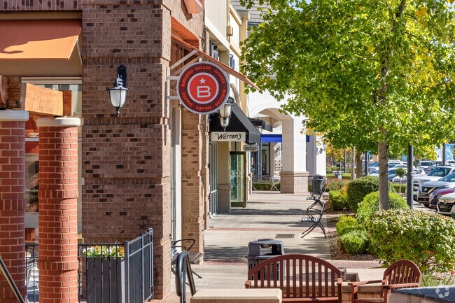Hillsborough area residents have plenty of places to dine at the Promenade at Chenal.