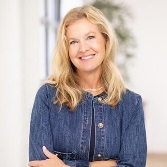 Laura Whitney