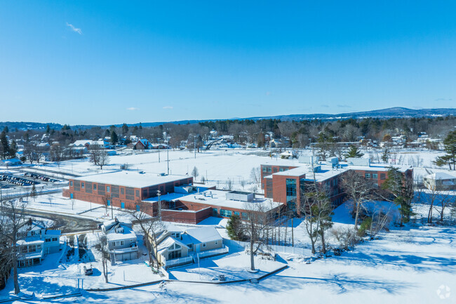 Laconia Middle School has a student-teacher ratio of 11 to 1.