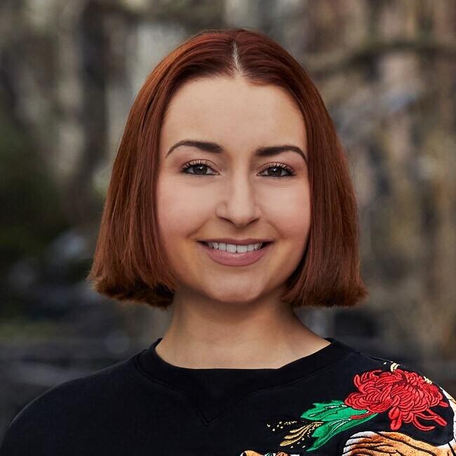 Agent Photo