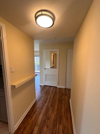 6001 Arlington Blvd Unit 501, Falls Church, VA 22044