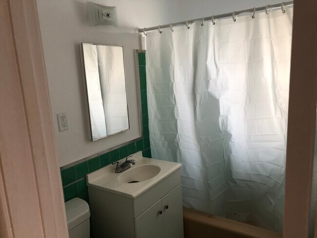 811 4th St unit G, Santa Monica, CA 90403 - photo 4